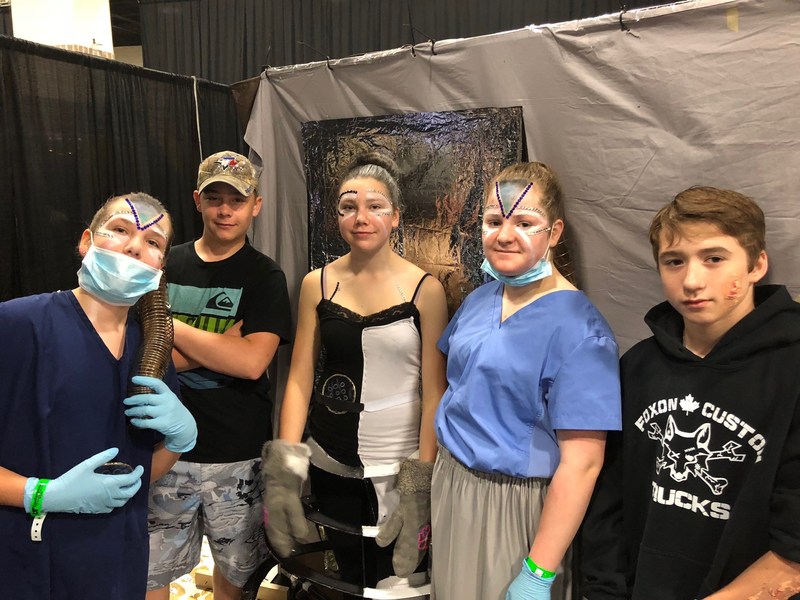 Students before tournament